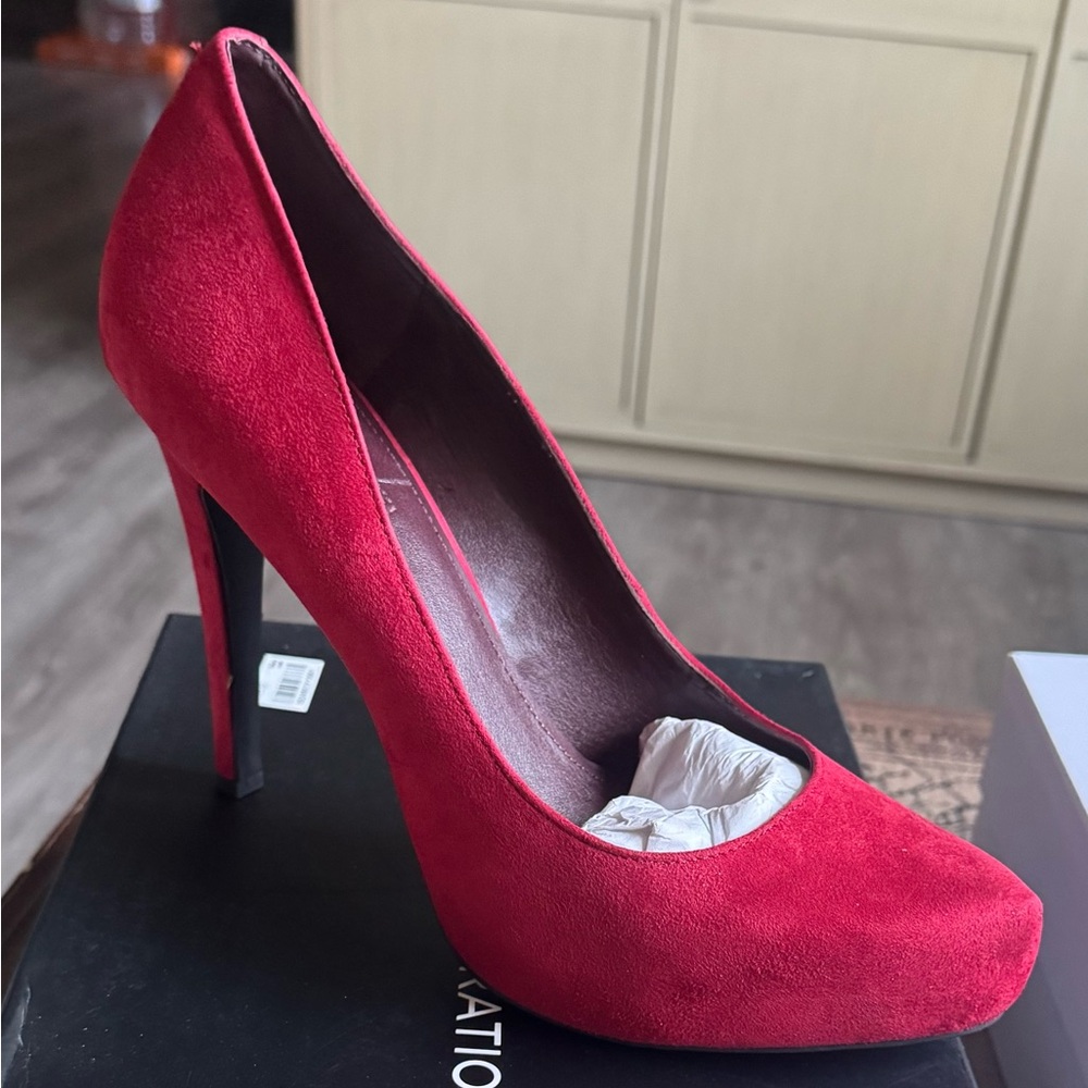 BCBGeneration Red Stiletto Heels Elegant Pumps